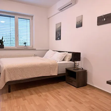 Railwayrooms22 卢布尔雅那