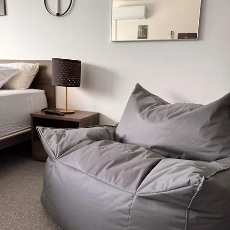 Railwayrooms22 Hostal Liubliana