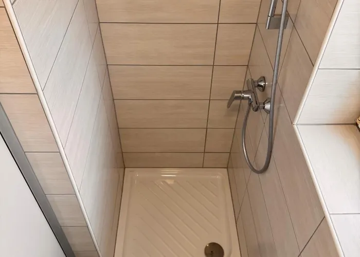 ホステル Railwayrooms22 *