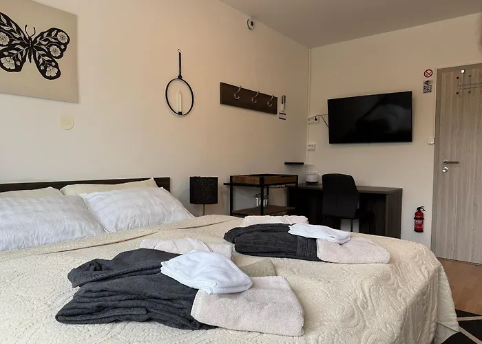 Railwayrooms22 Hostel